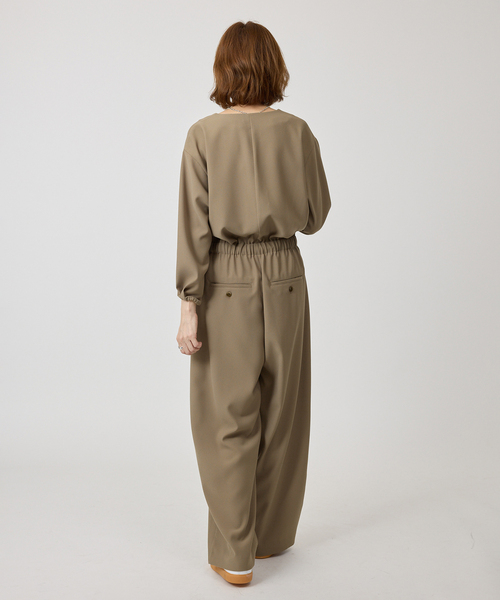 VERMEIL par iena（ヴェルメイユパーイエナ）の「バックサテンジョーゼットオールインワン（つなぎ/オールインワン・レディース・ブラック/ベージュ・36/38）」の13枚目の写真