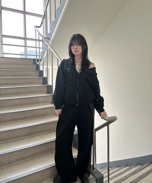 AVANDRESS(アバンドレス )の「Optical Side Wide Pants BLACK(スウェットパンツ・レディース・その他・MEDIUM/SMALL/X-SMALL/LARGE)」の6枚目の写真