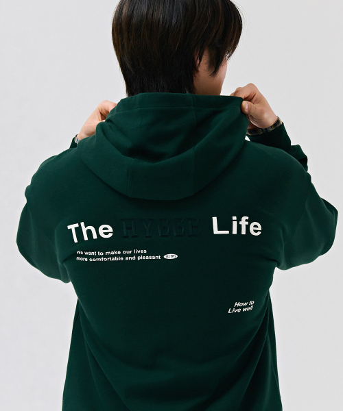 CHASECULT（チェイスカルト）の「共用エッセンシャルレタリングフードパーカー-DEZU5104B0C（パーカー・メンズ・グリーン・90/100/95/105）」の2枚目の写真