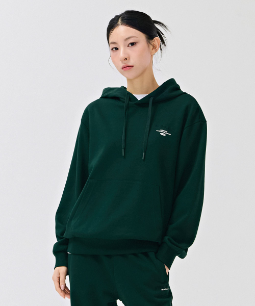 CHASECULT（チェイスカルト）の「共用エッセンシャルレタリングフードパーカー-DEZU5104B0C（パーカー・メンズ・グリーン・90/100/95/105）」の3枚目の写真