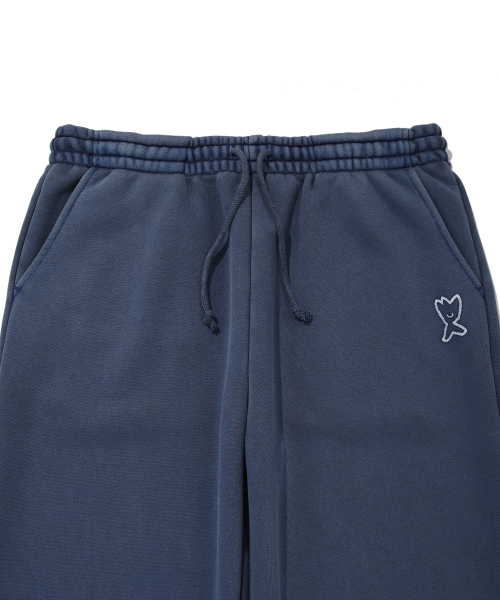 Wacky WiLLy(ワッキーウィリー)の「ピグメントキキスウェットパンツブルー(スウェットパンツ・レディース・その他・SMALL/MEDIUM/LARGE/X-LARGE)」の4枚目の写真