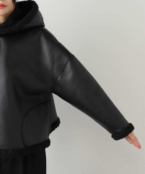 EDIT. FOR LULU（エディットフォールル）の「【VACHEMENT/ヴァシュモン】ファーボンディングレザーポンチョ（その他アウター・レディース・ブラック・FREE）」の12枚目の写真