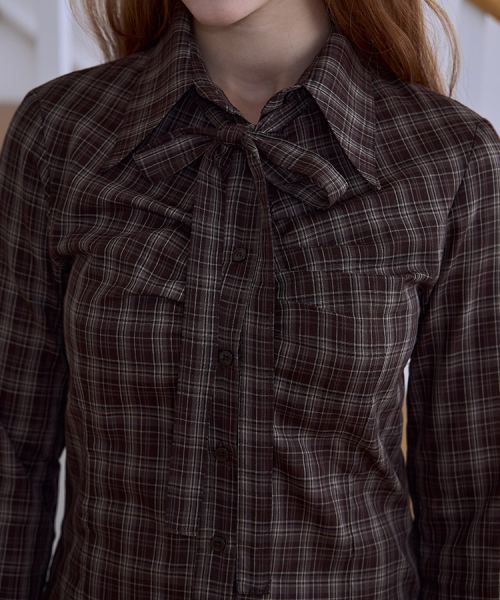 ROSEFRANTZ（ロゼフランツ）の「Check Shirring Tie Shirt [Brown]（シャツ/ブラウス・レディース・ブラウン・FREE）」の2枚目の写真