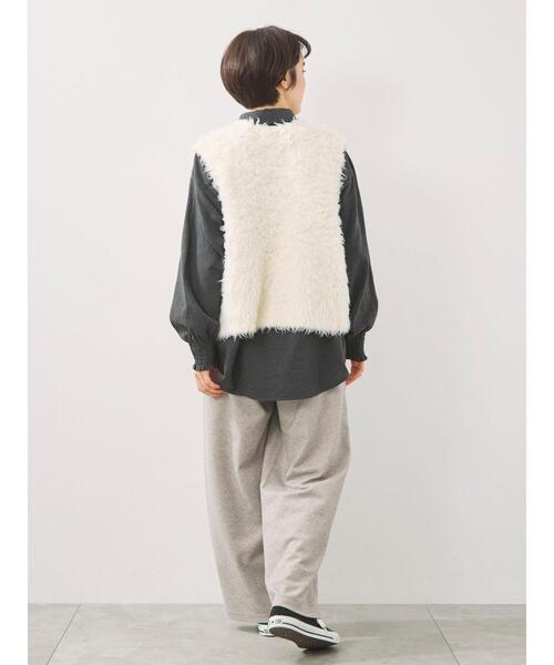 SM2(エスエムツー)の「トグルニットベスト(ベスト・レディース・ブラウン/キナリ/グレー・F)」の17枚目の写真