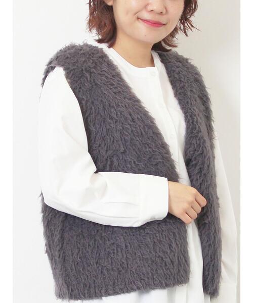 SM2（エスエムツー）の「トグルニットベスト（ベスト・レディース・グレー/ブラウン/キナリ・F）」の19枚目の写真