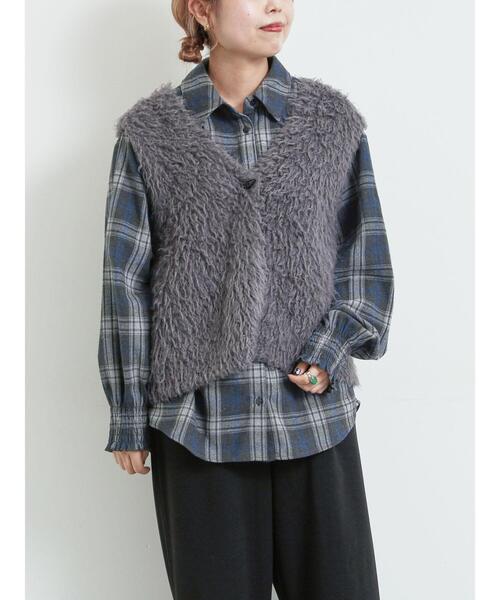 SM2(エスエムツー)の「トグルニットベスト(ベスト・レディース・ブラウン/キナリ/グレー・F)」の5枚目の写真