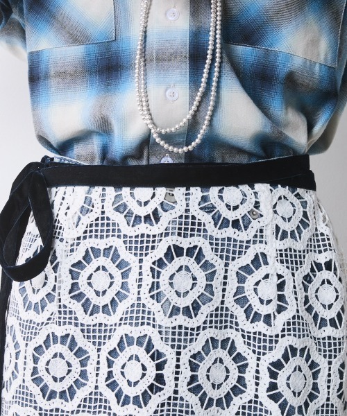 CHIC STYLE（シックスタイル）の「レースオーバースカート＜大きいサイズ有＞シックスタイル（スカート・レディース・ブラック/オフホワイト・M/L/LL/3L/4L/5L）」の14枚目の写真