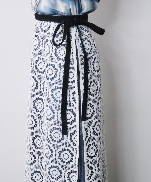 CHIC STYLE（シックスタイル）の「レースオーバースカート＜大きいサイズ有＞シックスタイル（スカート・レディース・ブラック/オフホワイト・M/L/LL/3L/4L/5L）」の15枚目の写真
