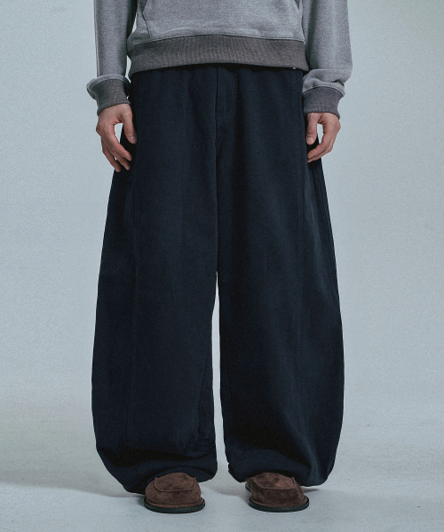 MOO(エムオーオー)の「チェック配色バルーンコットンパンツ - ネイビー(その他パンツ・メンズ・ネイビー・MEDIUM/LARGE)」の2枚目の写真
