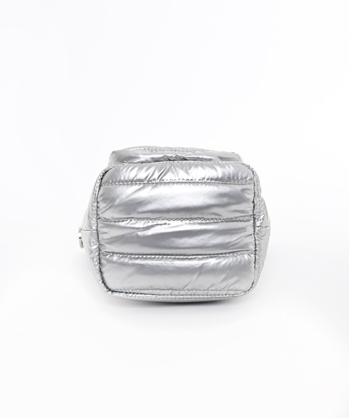Narcissus(ナルシス)の「【2WAY】パディングボディバッグ(ショルダーバッグ・レディース・シルバー/ブラック・FREE)」の8枚目の写真