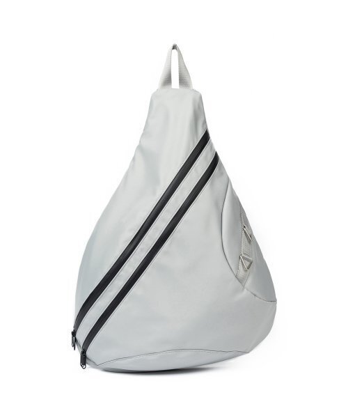 HAH ARCHIVE(ハーアーカイブ)の「Hybrid Messenger Bag (Silver)(メッセンジャーバッグ・レディース・その他・FREE)」の2枚目の写真