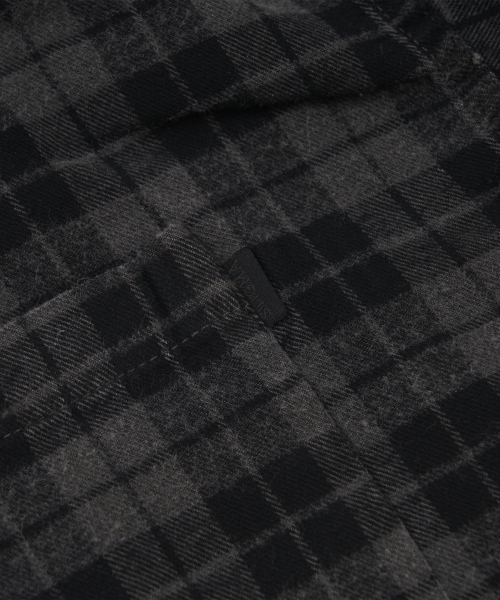 STIGMA（スティグマ）の「PIGMENT CROP OVER SHIRTS CHARCOAL（シャツ/ブラウス・メンズ・その他・MEDIUM/LARGE/X-LARGE）」の4枚目の写真