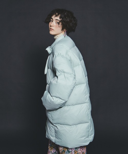 manana suerte（マニャーナスエルテ）の「リボン中綿ダウンコート（ダウンジャケット/コート・レディース・ミント/ブラック・FREE）」の2枚目の写真