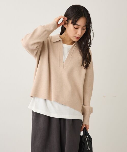 CRAFT STANDARD BOUTIQUE(クラフトスタンダードブティック)の「深Vネックニットプルオーバー ◆(ニット/セーター・レディース・ブラック/ライトベージュ/レッド/ブラウン・FREE)」の11枚目の写真