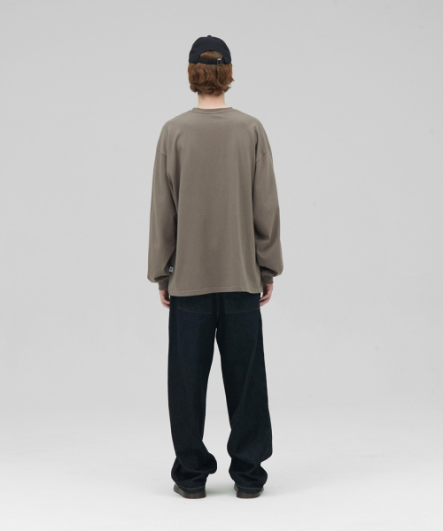 STENDS（ステンズ）の「[M~4XL] ヘビーロングスリーブTシャツ_アッシュブラウン（Tシャツ/カットソー・メンズ・その他・MEDIUM/LARGE/X-LARGE/XX-LARGE/XXX-LARGE/XXXX-LARGE）」の2枚目の写真