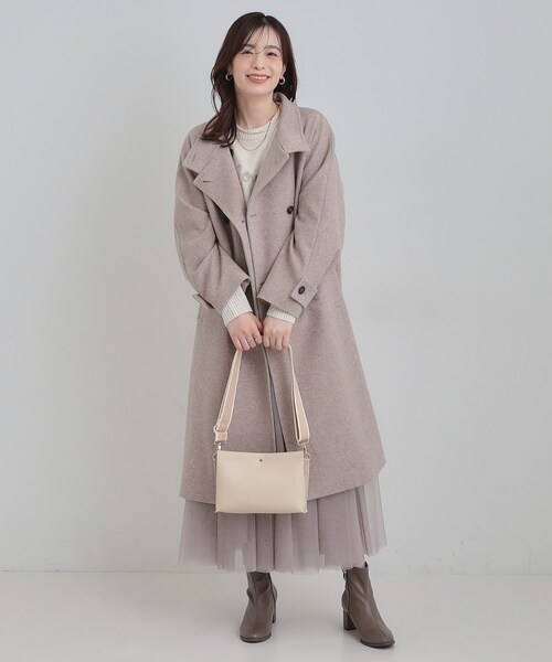 SHOO・LA・RUE(シューラルー)の「配色ベルトがアクセント 3層ショルダーバッグ(ショルダーバッグ・レディース・シルバー/アイボリー/ブラック・00)」の9枚目の写真