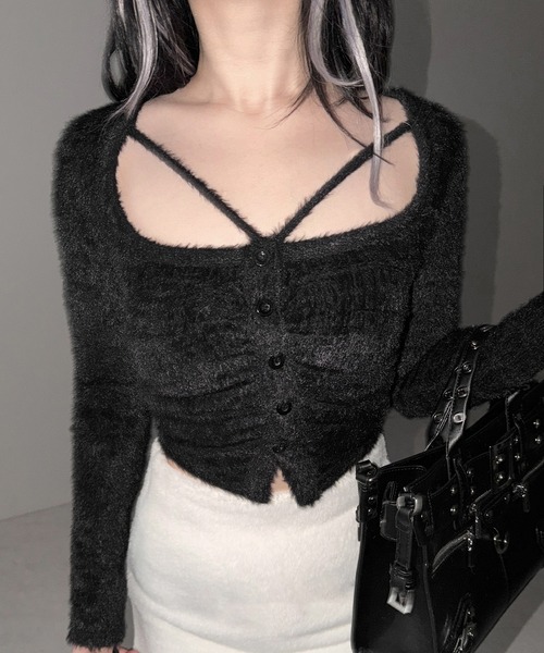 me+em select（ミームセレクト）の「【 ３color 】クロスストラップスクエアショートシャギーカーディガン ／ cross strap square short shaggy cardigan ※※（カーディガン/ボレロ・レディース・グレー/ホワイト/ブラック・FREE）」の2枚目の写真