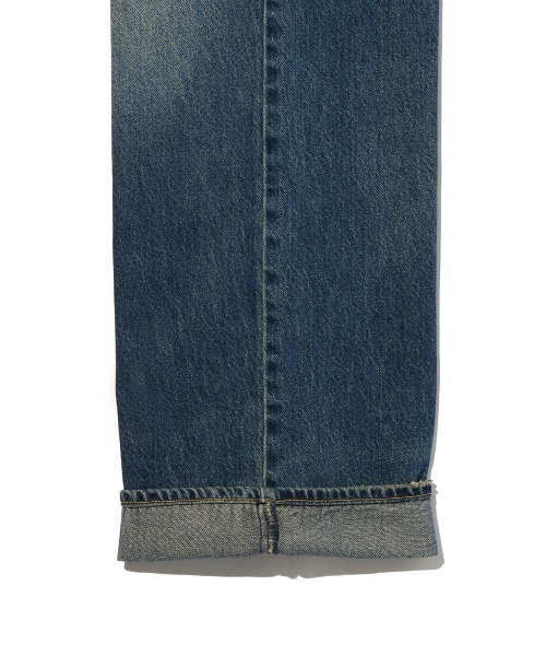 Levi's(リーバイス)の「Levi's/リーバイス SOFT GRUNGE LOW LOOSE(デニムパンツ・レディース・ダークインディゴブルー・23inch/24inch/25inch/26inch/27inch/28inch)」の17枚目の写真