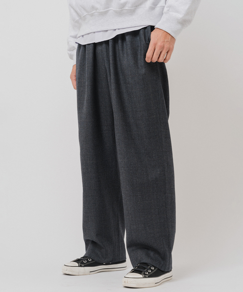 EDIFICE(エディフィス)の「サキソニー 1タック イージーパンツ(スラックス・メンズ・ブラック/チャコールグレー/ブラウン/ネイビー・SMALL/MEDIUM/LARGE)」の18枚目の写真