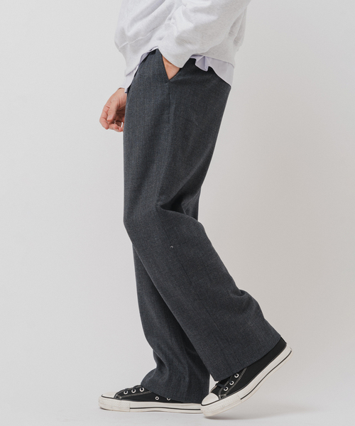 EDIFICE(エディフィス)の「サキソニー 1タック イージーパンツ(スラックス・メンズ・ブラック/チャコールグレー/ブラウン/ネイビー・SMALL/MEDIUM/LARGE)」の19枚目の写真