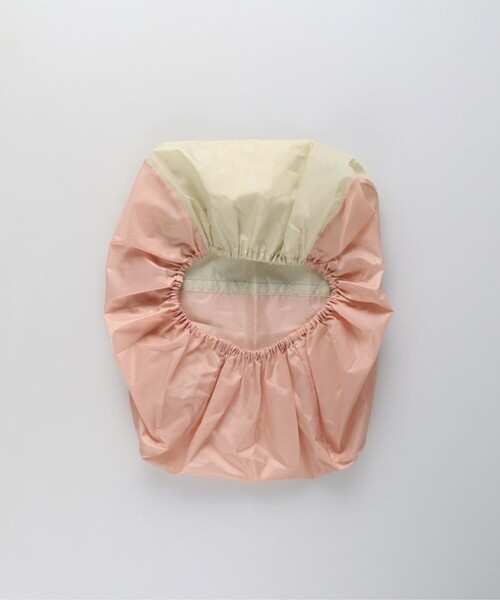 BRANSHES（ブランシェス）の「ランドセルにも使えるレインカバー（レインコート/ポンチョ・キッズ・ピンク/ブルーグレー/ネイビー・FREE）」の6枚目の写真