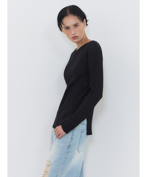 ETMON(エトモン)の「Boat-Neck Ribbed Knit, Black(ニット/セーター・レディース・その他・FREE)」の5枚目の写真