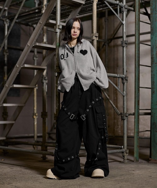 ERAR（エラー）の「【ERAR】ハートロゴショート丈ダブルジップデザインニットパーカー（パーカー・メンズ・ブラック/グレー・S/M/L/XL）」の9枚目の写真