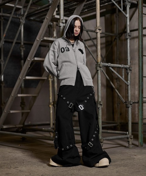 ERAR（エラー）の「【ERAR】ハートロゴショート丈ダブルジップデザインニットパーカー（パーカー・メンズ・ブラック/グレー・S/M/L/XL）」の11枚目の写真