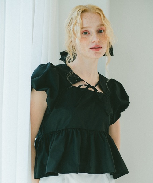 idem(イデム)の「puff sleeve muse blouse / パフスリデザインブラウス(シャツ/ブラウス・レディース・ブラック/ホワイト・FREE)」の18枚目の写真
