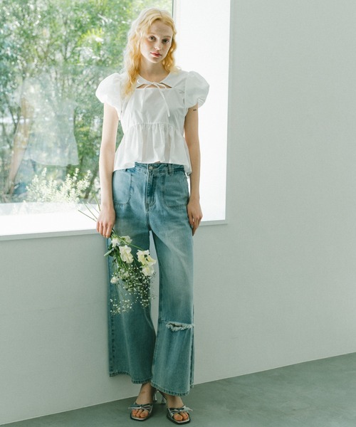 idem(イデム)の「puff sleeve muse blouse / パフスリデザインブラウス(シャツ/ブラウス・レディース・ブラック/ホワイト・FREE)」の13枚目の写真