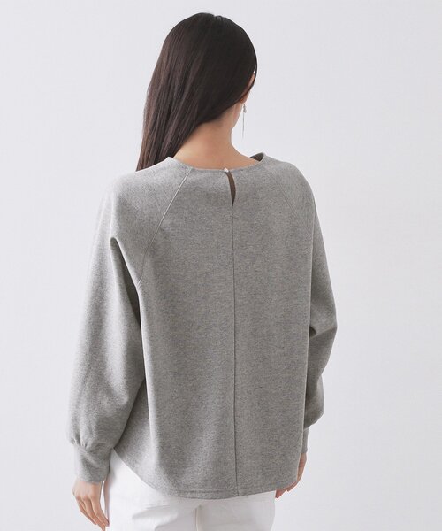 OPAQUE.CLIP(オペークドットクリップ)の「フォルムデザイントップス/セットアップ対応【洗濯機OK】(Tシャツ/カットソー・レディース・チャコールグレー/グレー・40/38)」の13枚目の写真