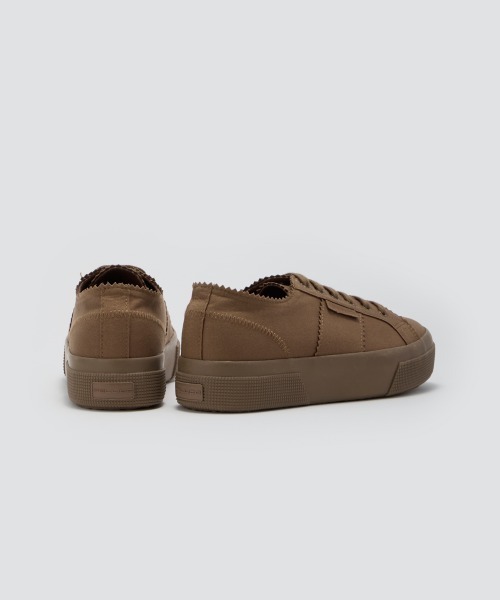 PELLICO(ペリーコ)の「【PELLICO×SUPERGA】 撥水 スウェードスニーカー 3.5cm BROWN(スニーカー・レディース・ブラウン・39/38/37/36/35)」の4枚目の写真