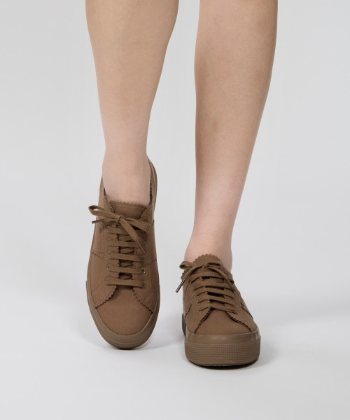 PELLICO(ペリーコ)の「【PELLICO×SUPERGA】 撥水 スウェードスニーカー 3.5cm BROWN(スニーカー・レディース・ブラウン・39/38/37/36/35)」の6枚目の写真