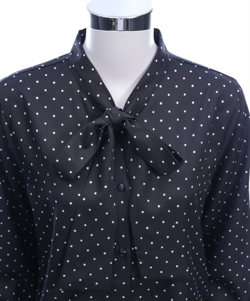 clear（クリア）の「マルチアソートボウタイリボンブラウス[オフィスカジュアル 着回し抜群 大人]≪新作≫（シャツ/ブラウス・レディース・ホワイト系その他/ネイビー/サックスブルー/オフホワイト/ブラック系その他・F）」の11枚目の写真