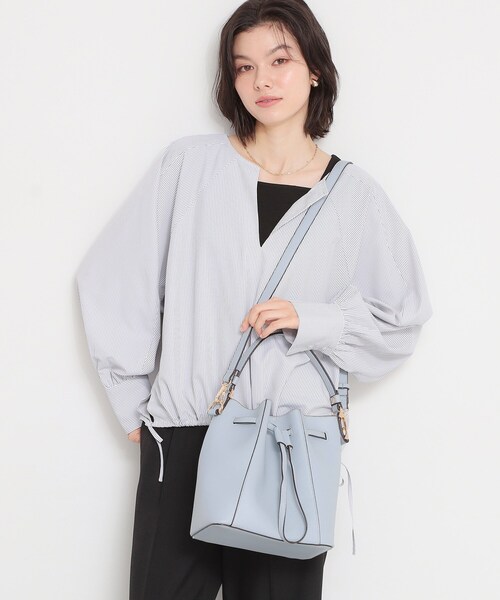 THE SHOP TK （ザ ショップ ティーケー ）の「巾着ショルダーバッグ（ショルダーバッグ・レディース・サックスブルー/アイボリー/チャコールグレー・00）」の4枚目の写真