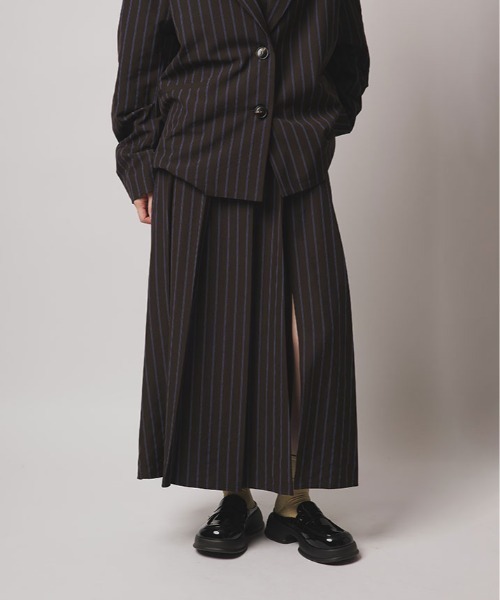 W:Huku(フーク)の「【W:Huku / ソフトタッチツイル】スリット プリーツ スカート / Soft-Touch Twill Slit Pleated Skirt(スカート・レディース・ブラウン系その他/グレー系その他/ブラック/ベージュ系その他・FREE)」の1枚目の写真