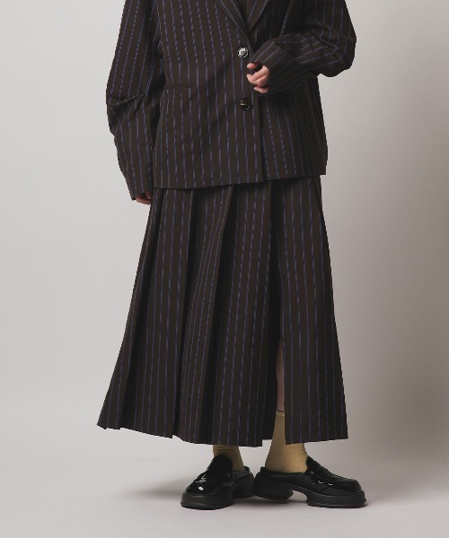 W:Huku(フーク)の「【W:Huku / ソフトタッチツイル】スリット プリーツ スカート / Soft-Touch Twill Slit Pleated Skirt(スカート・レディース・ブラウン系その他/グレー系その他/ブラック/ベージュ系その他・FREE)」の8枚目の写真