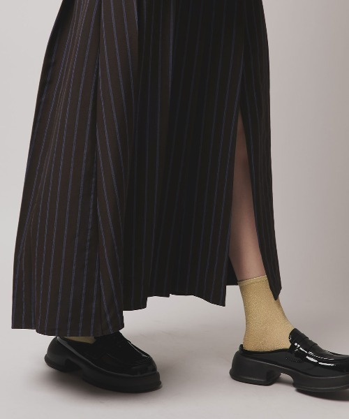 W:Huku(フーク)の「【W:Huku / ソフトタッチツイル】スリット プリーツ スカート / Soft-Touch Twill Slit Pleated Skirt(スカート・レディース・ブラウン系その他/グレー系その他/ブラック/ベージュ系その他・FREE)」の21枚目の写真