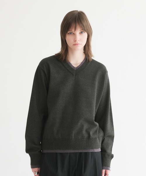 selle glant（セレグランテ）の「LAYERED STYLE ⅤNECK KNIT/レイヤードスタイルVネックニット（ニット/セーター・メンズ・ブラック/ダークブラウン・SMALL/MEDIUM/LARGE）」の3枚目の写真