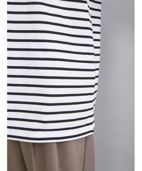 Mila Owen（ミラオーウェン）の「ボートネックボーダーＴシャツ（Tシャツ/カットソー・レディース・キャメル/アイボリー/ピンク/ブルー・F）」の13枚目の写真