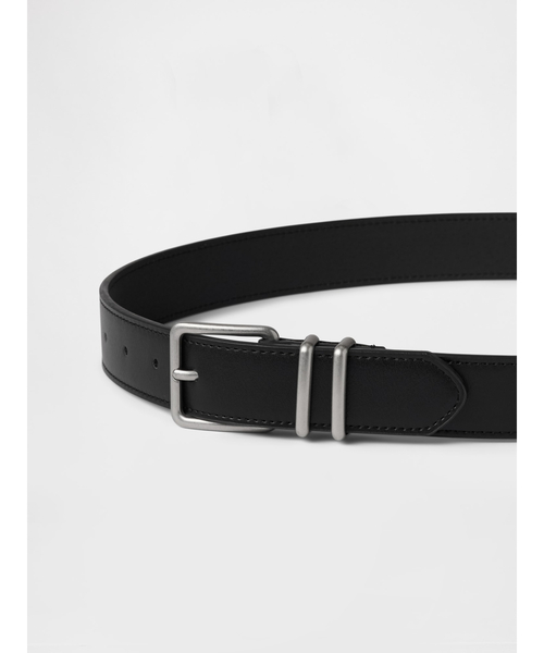 GAP（ギャップ）の「ヴィーガンレザーベルト（ベルト・レディース・ブラウン/ブラック・M/S/L/XS）」の4枚目の写真