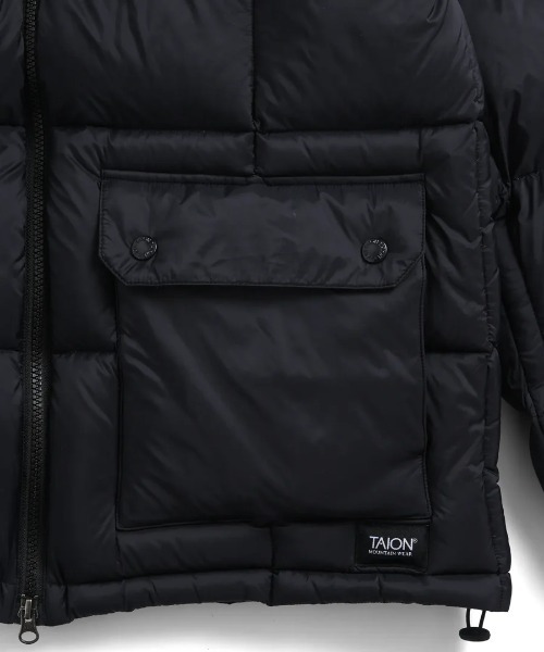 TAION(タイオン)の「TAION/タイオン/MOUNTAIN DOWN HOODIE(ダウンジャケット/コート・メンズ・ネイビー/ブラック・L/M/XL)」の6枚目の写真