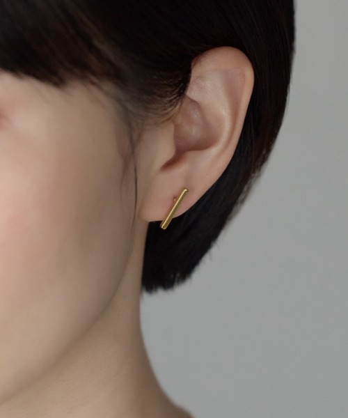 ciite' surgical stainless(シーテサージカルステンレス)の「【金属アレルギー対応】レクタングルバー ピアス(両耳用) サージカルステンレス(ピアス(両耳用)・レディース・シルバー/ゴールド・S/M/L)」の15枚目の写真