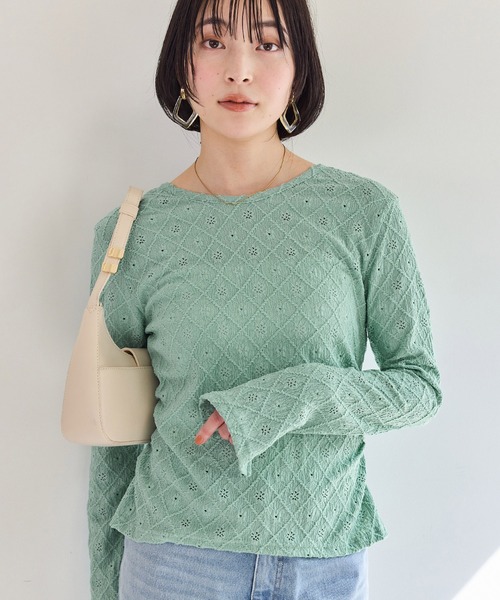 VIS(ビス)の「フラワージャガードカットカーディガン/イージーケア(カーディガン/ボレロ・レディース・キナリ/グリーン系その他/ブラック・FREE)」の1枚目の写真