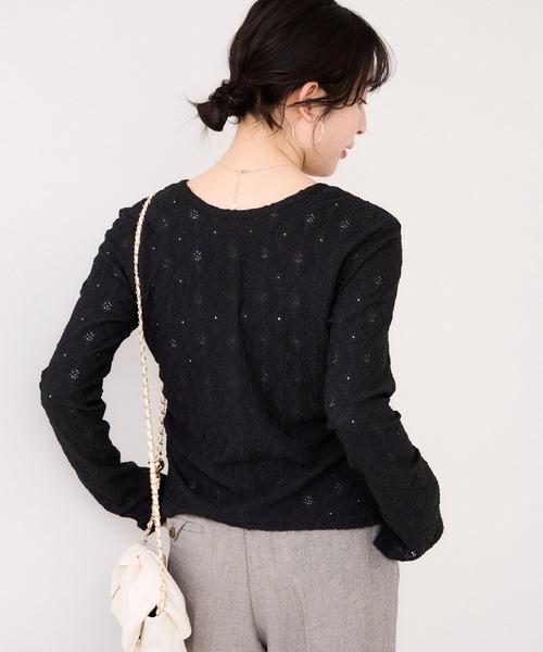 VIS(ビス)の「フラワージャガードカットカーディガン/イージーケア(カーディガン/ボレロ・レディース・キナリ/グリーン系その他/ブラック・FREE)」の6枚目の写真