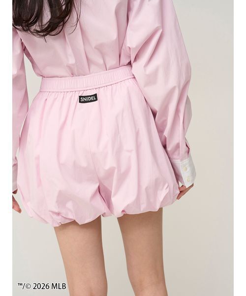 SNIDEL（スナイデル）の「【MLB】Sustainableバルーンショートパンツ（その他パンツ・レディース・ブルー/ピンク/グリーン・1/0）」の8枚目の写真