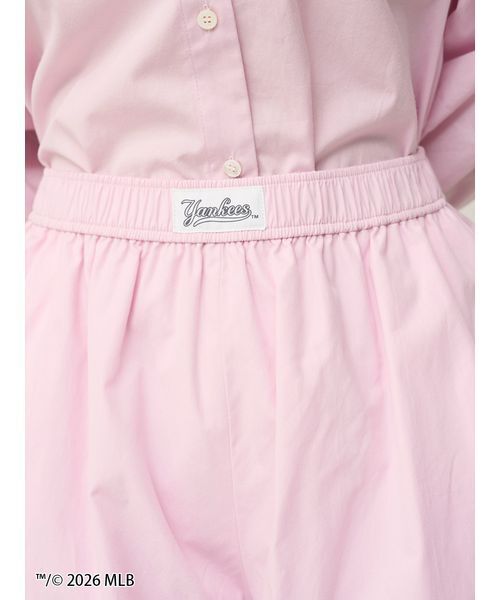 SNIDEL（スナイデル）の「【MLB】Sustainableバルーンショートパンツ（その他パンツ・レディース・ブルー/ピンク/グリーン・1/0）」の10枚目の写真