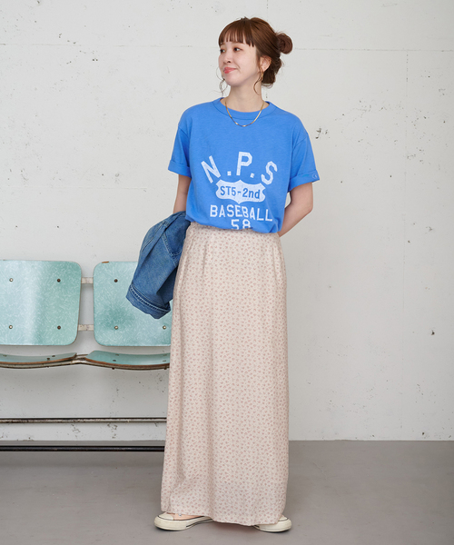 B.C STOCK（ベーセーストック）の「【ZOZO限定】手洗い可 / フラワープリントスカート（スカート・レディース・ブルー系その他/ブラウン/アイボリー/ブラック・FREE）」の15枚目の写真