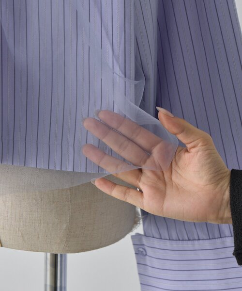 goocy（グーシー）の「チュール被せショートシャツ（シャツ/ブラウス・レディース・ブラック/ブルー/ホワイト/ピンク・FREE）」の13枚目の写真