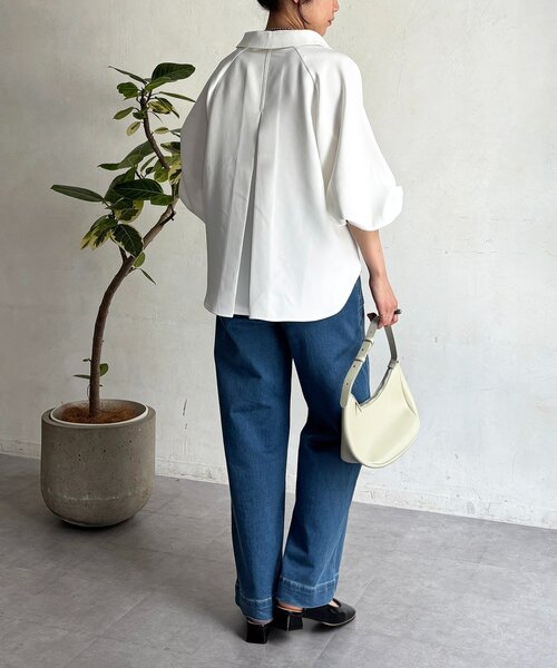 un dix cors(アンディコール)の「パウダーストレッチブラウス(シャツ/ブラウス・レディース・オフホワイト/チャコールグレー/グレー/ネイビー・FREE)」の21枚目の写真